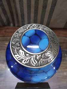 Urne funéraire en laiton de Brassworld India Fournitures funéraires haut de gamme - Product Image 5