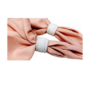 แหวนรองผ้าเช็ดปากไม้ไม่ซ้ำใครลายพิมพ์สีขาวแบบชนบท - Product Image 1