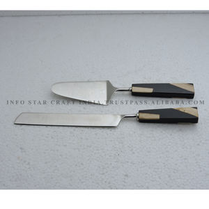 2023 Hot Selling Customized Stainless Steel <b>Cake</b> <b>Server</b> and Cutting Tools Wooden Design <b>Cake</b> Tools - Product Image 2