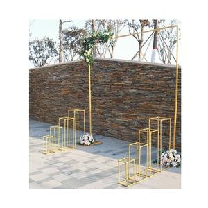 Fondo de metal de diseño atractivo con decoración de flores artificiales Uso Fondo de color dorado de primera calidad - Product Image 3