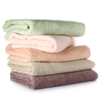 Serviettes de toilette en coton 100% tissé teint en fil, écologiques, super douces, pour usage domestique, séchage rapide, couleur personnalisée, taille adulte, fabriquées en Inde