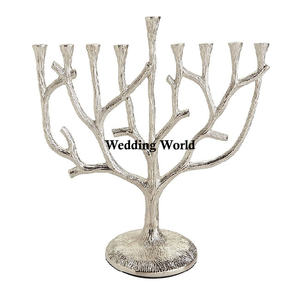 Grossiste et fournisseur de menorah en métal Bougeoir de qualité supérieure Taille personnalisée Designer Nouveau bougeoir - Product Image 2