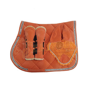 Juego de almohadillas de sillín GP de la mejor calidad en purpurina, diferentes diseños, almohadillas de sillín hechas a medida/juegos de almohadillas de sillín antideslizantes para montar a caballo - Product Image 6
