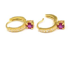 Pendiente de tuerca hecho a mano de Plata de Ley 925 para ella, rubí redondo y circonita cúbica con piedras preciosas chapadas en oro, hallazgos de regalo únicos - Product Image 3