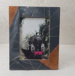 Dark <b>Grey</b> Resin White Resin Lining Design Photo <b>Frame</b> Wholesale Hot Selling Eco Friendly Fashionable Box Picture Photo <b>Frame</b> - Product Image 4