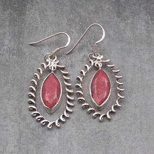 Pendientes Colgantes de Plata de Ley 925 con Rubí Marquise, Joyería Fina Clásica para Mujer, Proveedor de Joyería - Product Image 1