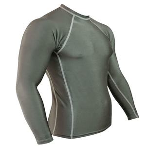 เสื้อป้องกันผดผื่นแขนสั้นของผู้ชายแบบสั่งทำสำหรับการวิ่ง BJJ MMA - Product Image 3