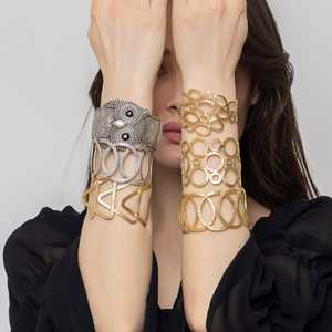 Bracelet en cuivre tendance - Design antique et moderne poli, bijoux élégants pour les cadeaux de mariage et d'anniversaire - Product Image 1