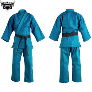 Uniforme de Karate de algodón unisex, ligero, nuevo diseño, ajuste personalizado para hombres y mujeres, OEM, venta al por mayor, ropa de artes marciales con etiqueta personalizada - Product Image 3