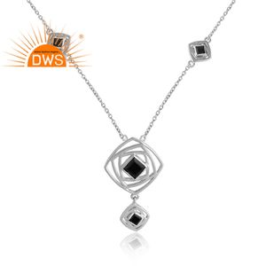 Collier Lariat avec chaîne en argent sterling fin de créateur de pierres précieuses en onyx noir Collection classique Collection Dainty - Product Image 2