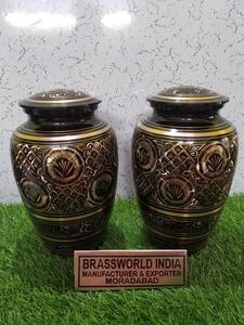 Urne en alliage d'aluminium pour adultes de qualité supérieure par Brassworld Inde Fournitures funéraires en laiton de qualité supérieure - Product Image 6