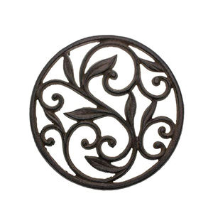 Dessous de plat fleur en fonte avec poignée - Product Image 6