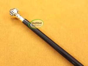 Bastón de madera de alta calidad con mango dorado de latón, bastón para caminar de madera con mango de latón - Product Image 4