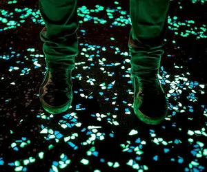 Glow In Dark Stone Man-made Glowing In The Dark Pebbles With Long Afterglow And Durability For Garden, Runway,Building,etc.