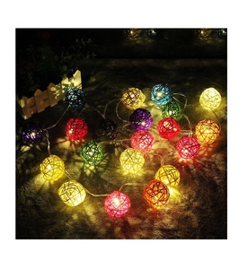 Décor de boules de rotin avec différentes tailles et couleurs 99GD - Product Image 1
