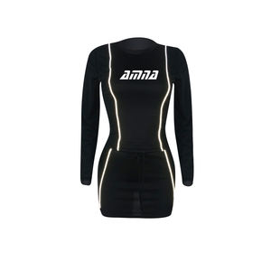 Chándales de ajuste seco para mujer, trajes de chándal reflectantes de 3M para mujer con impresión de logotipo personalizado - Product Image 3