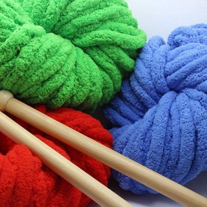 Bán Buôn Nhung Chăn Sợi Fluffy Tay Đan Dày Cồng Kềnh Chunky <span class=keywords><strong>Chenille</strong></span> 100% Sợi Polyester Của SRI LAKSHMI NARAYAN - Product Image 1