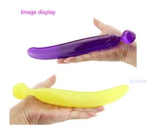 Langer <span class=keywords><strong>Dildo</strong></span> Masturbator in Bananen- oder Gurkenform Realistischer Großer Penis Sexspielzeug für Frauen - Product Image 6