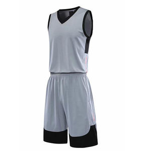 Maillot et short de basket-ball réversible pour hommes avec impression par sublimation complète nom et numéro personnalisés uniforme d'équipe OEM ODM - Product Image 4