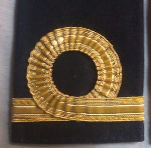 Deslizador de tela Serge de rango de hombro trenzado francés de alambre de oro personalizado con Charretera rizada para equipo de defensa personal de camisa - Product Image 4