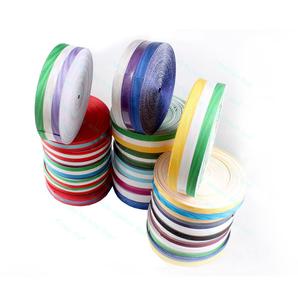 Médailles et rubans pour uniforme d'officier de cérémonie - Product Image 3