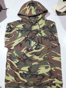 Sudadera con capucha para hombre 100% algodón con cremallera, forro polar grueso de polialgodón, antiencogimiento, estampado liso, logotipo personalizado, suministro ODM para invierno - Product Image 2