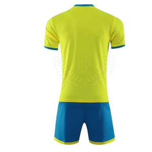 Uniforme de Fútbol Personalizado REMODO INTERNATIONAL para Hombre, 100% Poliéster Transpirable, Camisetas de Fútbol de Alta Calidad con Nombre de Equipo Personalizado - Product Image 2
