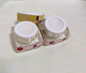 บาล์มบำรุงริมฝีปากสมุนไพร (Apple) ในฉลากส่วนตัว - Product Image 2