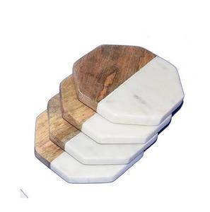 Sous-verres en bois d'hexagone de noël en bois d'acacia de faveur de mariage véritable naturel pour produits à usage domestique - Product Image 3