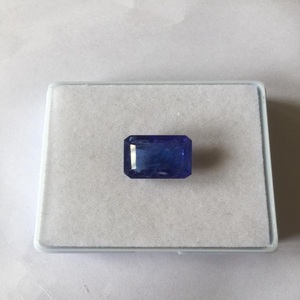 พลอยแทนซาไนต์ธรรมชาติ เกรด AAA รับรองโดย IGI ทรงคุชชั่น ตัดเจียระไน สีน้ำเงิน ขนาด 12x14 มม. น้ำหนัก 12.10 กะรัต - Product Image 2