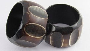 White <b>Leaf</b> Resin Napkin Ring Traditional Designer Handmade Fancy Napkin Ring Round Shape wholesale luxury Metal Napkin Ring - Product Image 4