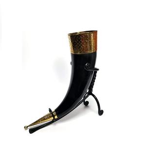 Corne à boire Viking polie de haute qualité avec support en fer de style animal produit d'artisanat naturel - Product Image 1