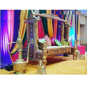 DJ Night Stage Swing para novia Novio Diseñador Madera tallada Mehndi Stage Swing Musulmán Boda Heena Función Swing Bride USA - Product Image 1