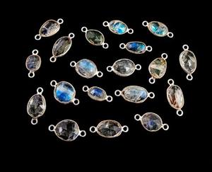 เรนโบว์มูนสโตนเงินสเตอร์ลิงฟรีฟอร์ม8-12มม. ตัวเชื่อมต่อพลอยสำหรับสร้อยข้อมือ - Product Image 2