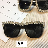 2025 femmes mode pas cher en gros dames nuances vendeurs lunettes de soleil chaudes fête lunettes de soleil