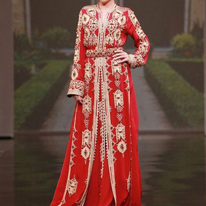 Robe de caftan rouge élégante en soie et lin brodés à la main en or pour mariage et fête - Product Image 1