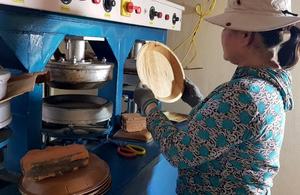 Assiettes Areca les plus vendues | Assiettes en feuille de palmier jetables en vrac - Product Image 6