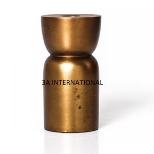 Vela de Metal con acabado Chapado en latón de tendencia superior, vela de latón duradera larga votiva en soporte de vela ligera - Product Image 3