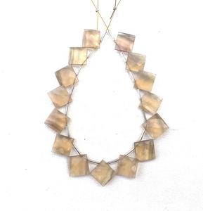 Qualité géniale, Fluorite naturelle, forme carrée, perles de Briolette, bricolage, collier, boucle d'oreille, fabrication de bijoux - Product Image 1