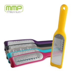 Práctico Rallador Manual de Acero Inoxidable, Utensilio de Cocina Multifuncional, Sostenible, Reutilizable, de Grado Alimenticio, Ideal para Camping - Product Image 3