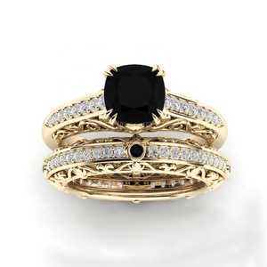 Ensemble de bagues de mariage en argent sterling 925 certifié IGI avec onyx noir taille coussin - Prix d'usine du fabricant de bijoux - Product Image 1