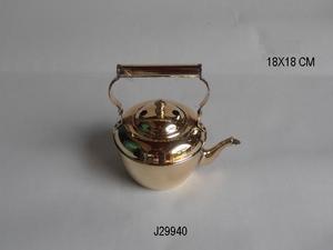 Hervidor de agua de cobre con revestimiento de estaño y mango de latón, acabado pulido - Product Image 6