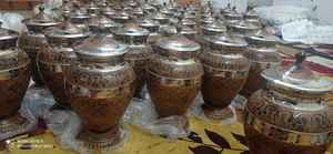 Urna de cremación antigua de latón, urna funeraria, suministros funerarios, Brassworld, India - Product Image 6