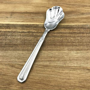 Juego de cubiertos con diseño floral y acabado plateado para comidas familiares, eventos especiales, entretenimiento y recepción de invitados, procedente de la India. - Product Image 6