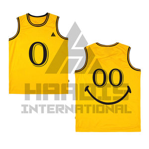 Maillot de basket-ball de qualité supérieure, ensembles de basket-ball imprimés par sublimation, uniformes de basket-ball OEM personnalisés pour hommes - Product Image 1
