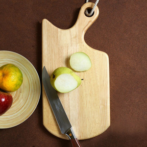 เขียงไม้สี่เหลี่ยมสำหรับห้องครัวสำหรับเสิร์ฟและตัดผลไม้ - Product Image 3