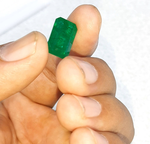 Émeraude octogonale coupée en vrac, pierre précieuse pour taille de bijoux de créateur - Product Image 3