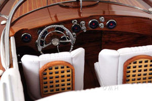 Maquette de bateau Riva Aquarama, semi-peinte, avec sous-sol intégré, 60 cm, en bois artisanal, avec support d'exposition, objet de collection, décoration - Product Image 6
