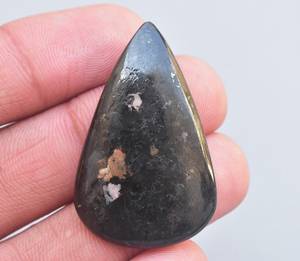 Natural Nuummite cabujón de piedras preciosas de todas formas de mezcla al por mayor de calidad superior Apache Nuummite para joyería diseño de piedras preciosas - Product Image 2