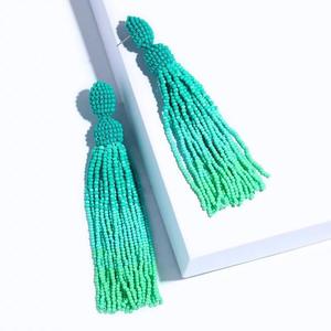 Pendientes de cuentas Miyuki, felicidad hecha a mano - Product Image 1